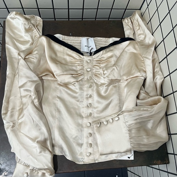 NWT Reformation Chiara Long Sleeve Silk Blouse Top Almond Cream Black 10 - Picture 5 of 8